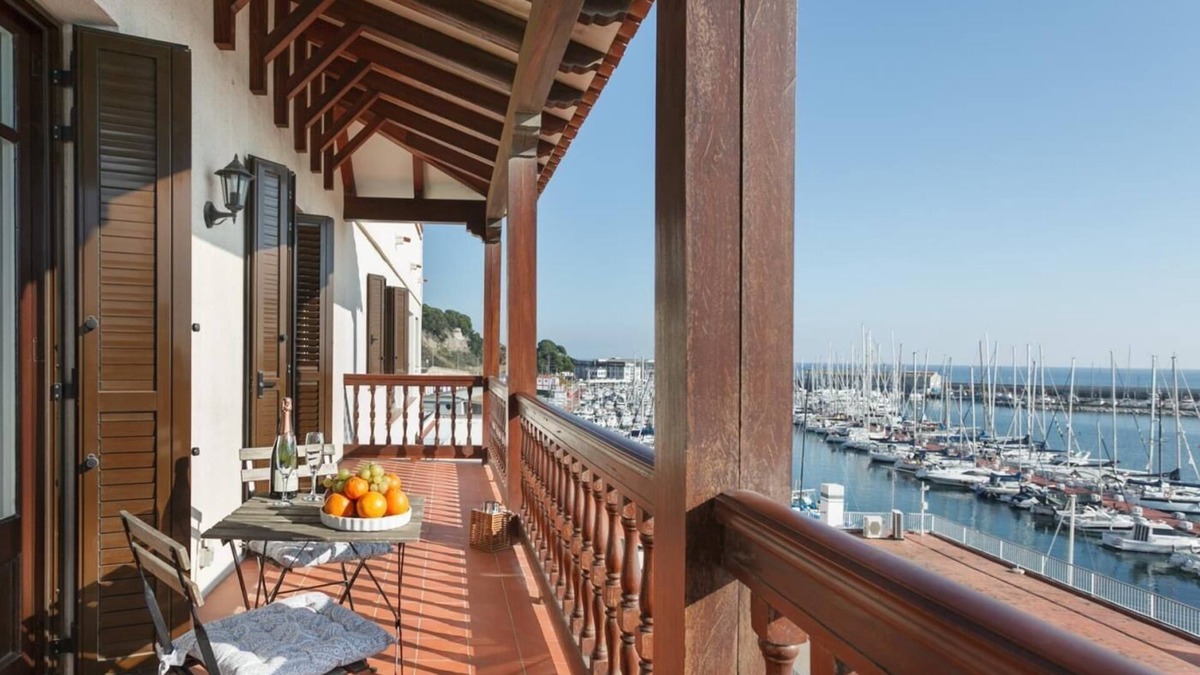 Arenys de Mar Apartment | Near Barcelona 40 km from Barcelona. Arenyslux1