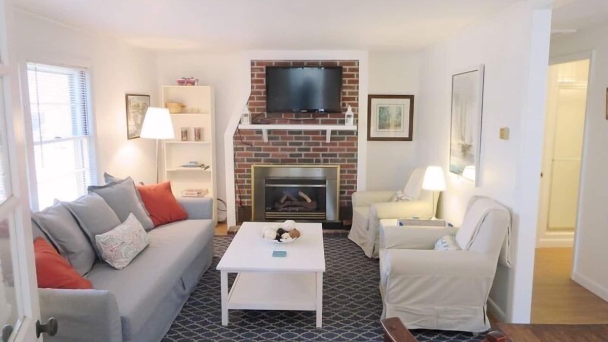 Harwich Center House | Near Beach and Bike Trail, Pet friendly, AC, WiFi