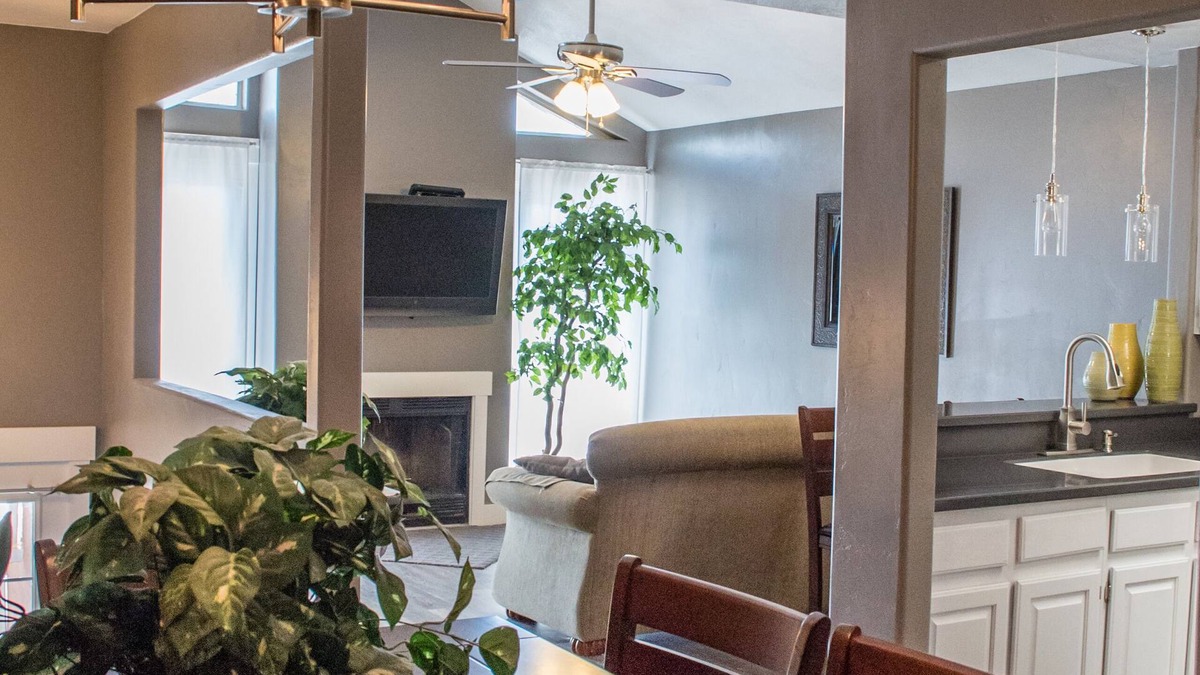 Cedar City House | Near BRIAN HEAD, Shakespeare Festival & Utah National Parks