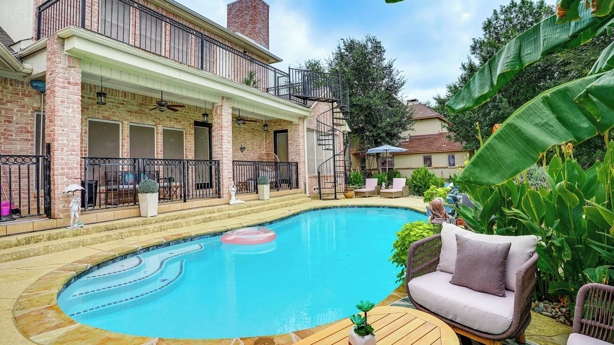 Ellis County Apartment | Near Cedar Hill State Park: Apt w/Pool Access!