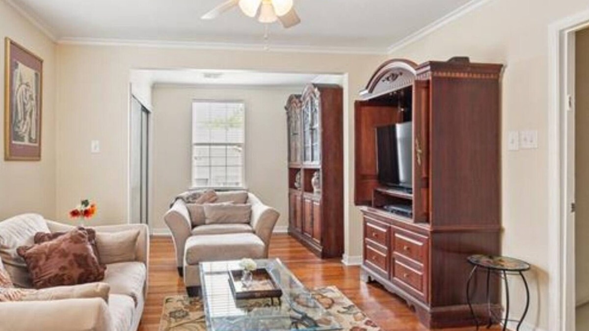 Dillard House | Near City Park and Bayou St John Peaceful and Pleasant