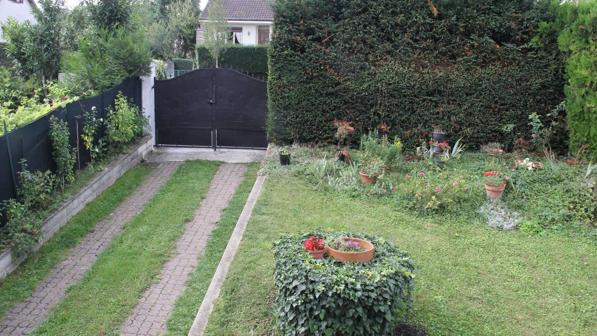 Chelles House | Near DISNEYLAND PARIS/4 bedrooms and living room -12 minutes from PARIS