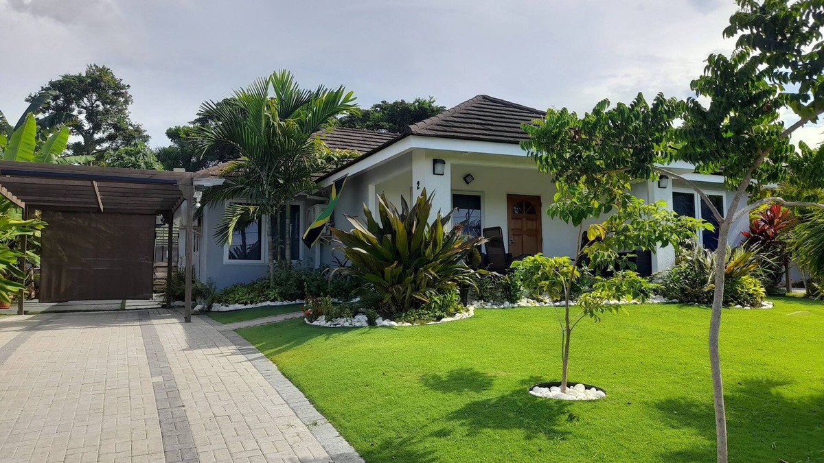 Mammee Bay House | Near Dunn's River Falls, w/Pool, Beach Access, A/C, WiFi, Playpen & baby bath