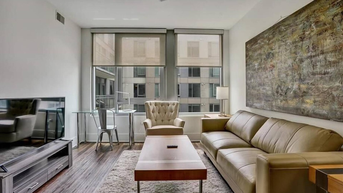 Garden Hills Apartment | near Georgia Tech | 2BR in Walkable Buckhead Location