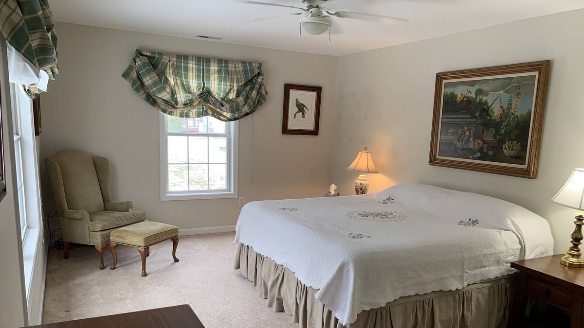 Markham House | Near Great Meadow-15min to The Plains, VA~2 BR,1.5 Baths. DTV, wifi. Off I-66
