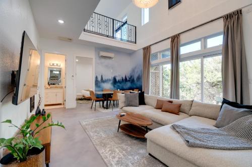 Hughes Park Lake House | Near Lake Travis and Marina Modern Austin Getaway!