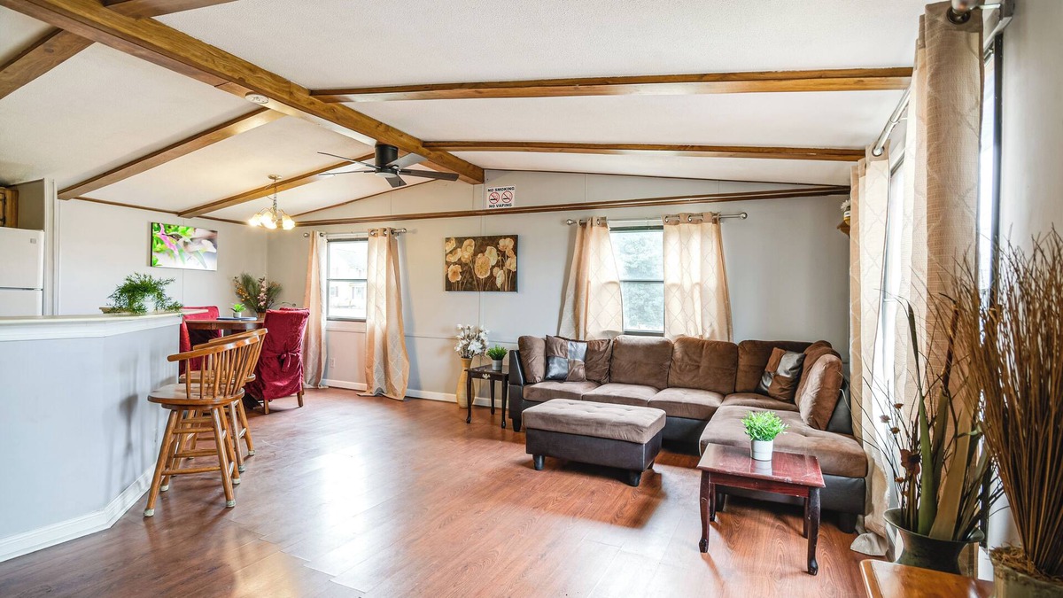 Perryman House | Near Leidos Field at Ripken Stadium: Aberdeen Home
