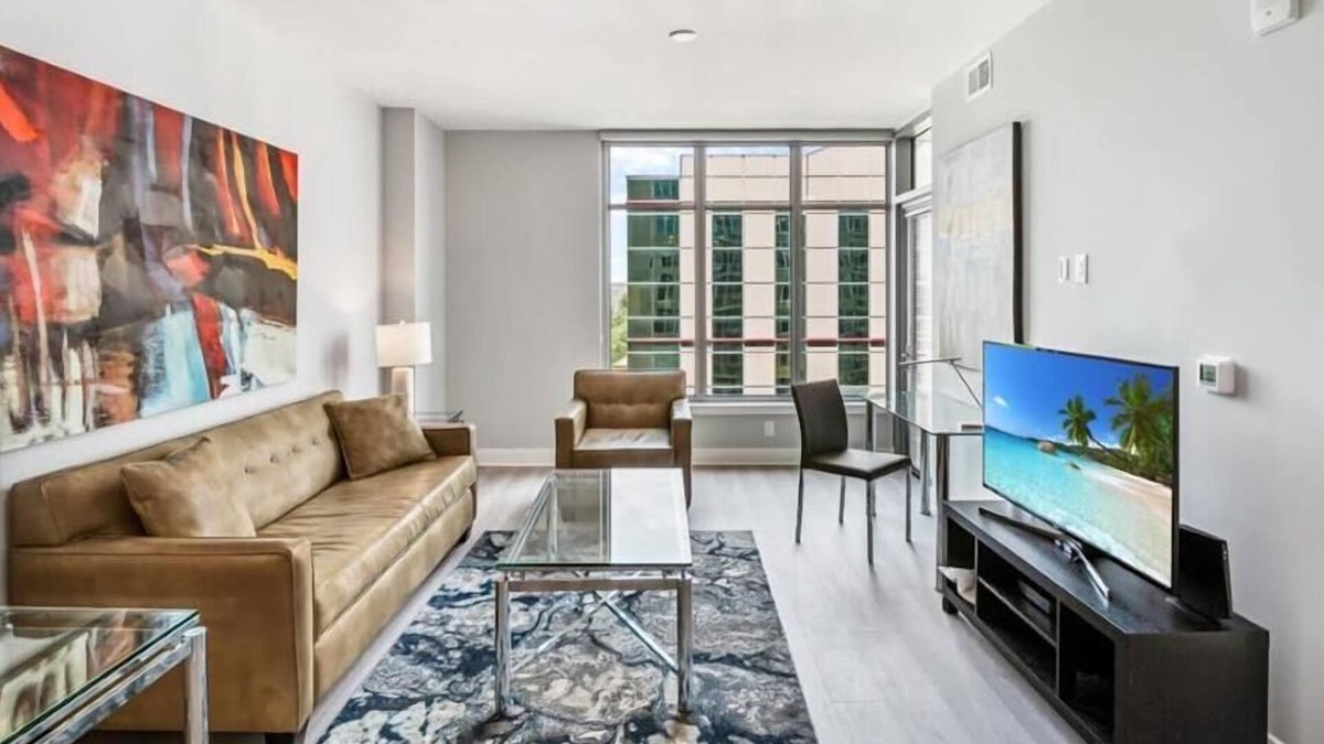 Woodmont Triangle Apartment | Near NIH | Full Kitchen | Central Farm Market Nearby | by GLS
