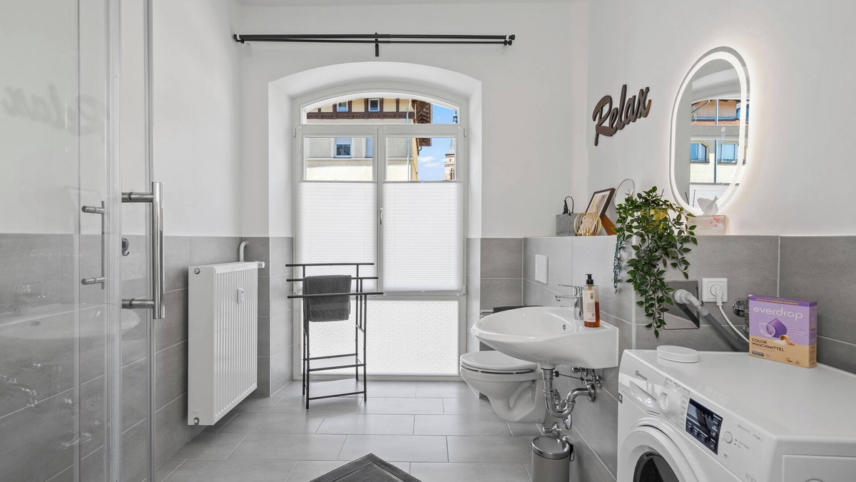 Schwabach Apartment | Near Nuremberg/Messe/Playmobil: garden | parking | 2-3 bedrooms | kitchen | barbecue | kitchen | barbecue