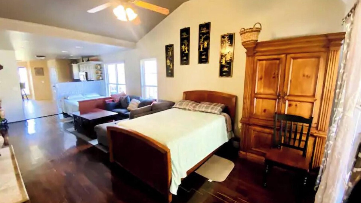 Hoover House | Near Oak Mtn Garden Home