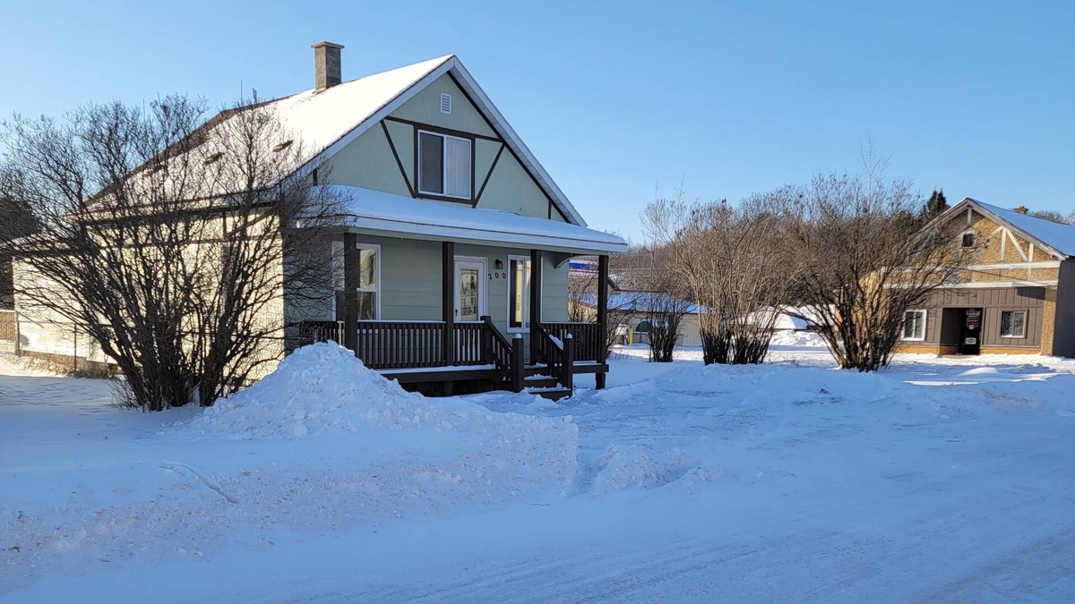 Caspian House | Near orv/snowmobile trail #2