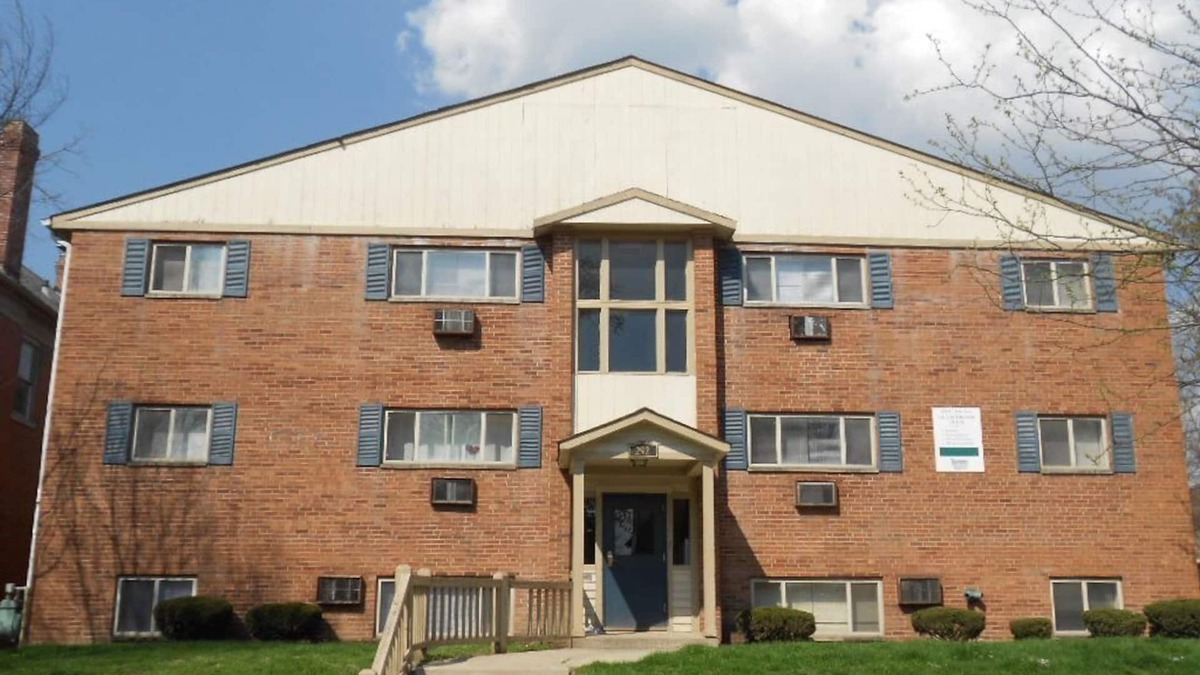 University District Apartment | Near OSU 2 bed! Summa