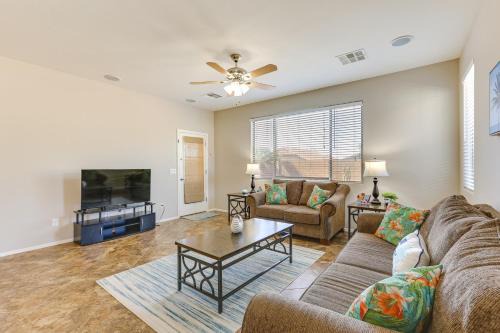 Maricopa House | Near Parks and Golf Maricopa Home with Covered Patio!