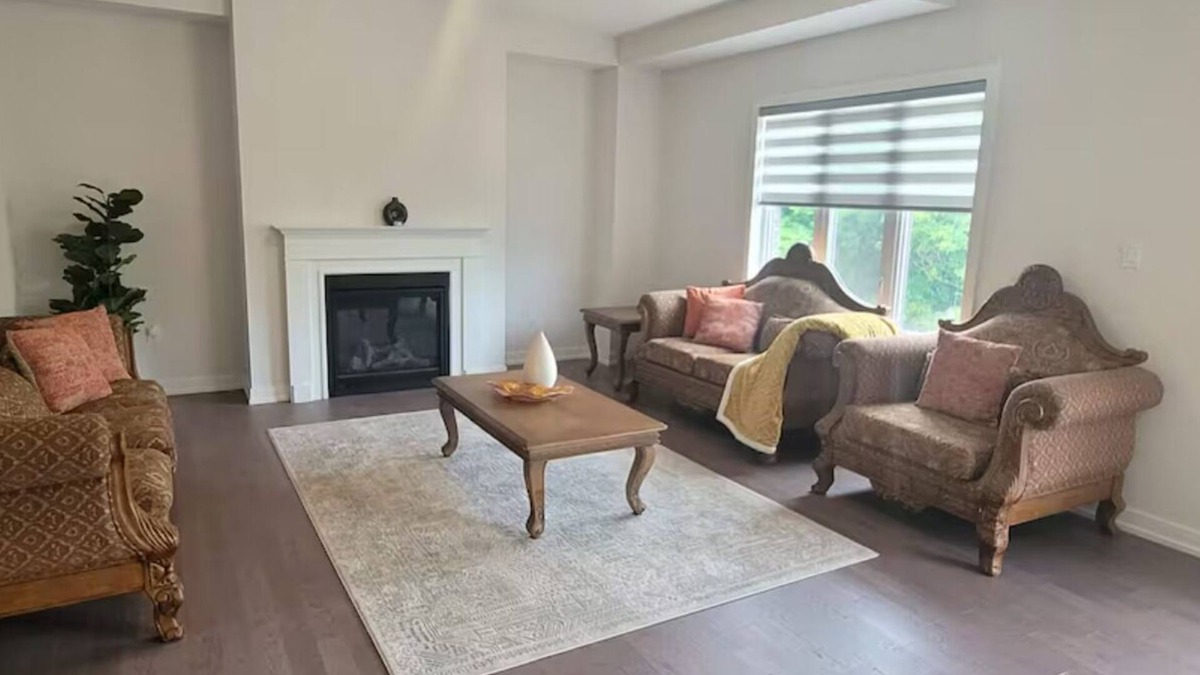 Simcoe House | Near Port Dover/Turkey Point Furnished 5BR House