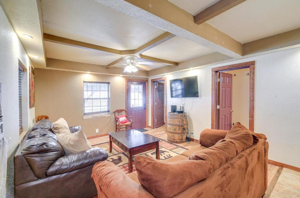 Ragland House | Near Riding Trails for ATVs Cabin in Delbarton