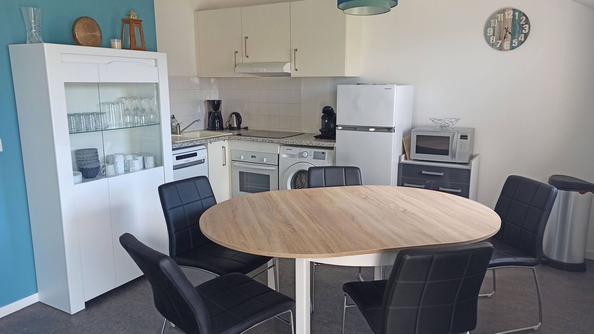 Belz Apartment | Near sea, T3 65m ², 2ch, 2sdb, covered and heated swimming pool