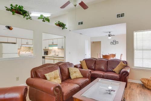 Richmond Hill House | Near Shops and Eats Richmond Hill Home with Yard!