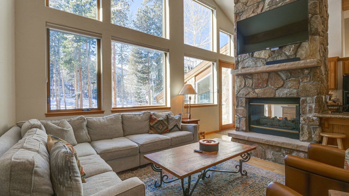 Warrior's Mark West House | Near Ski Access: Home w/Hot Tub in Breck!