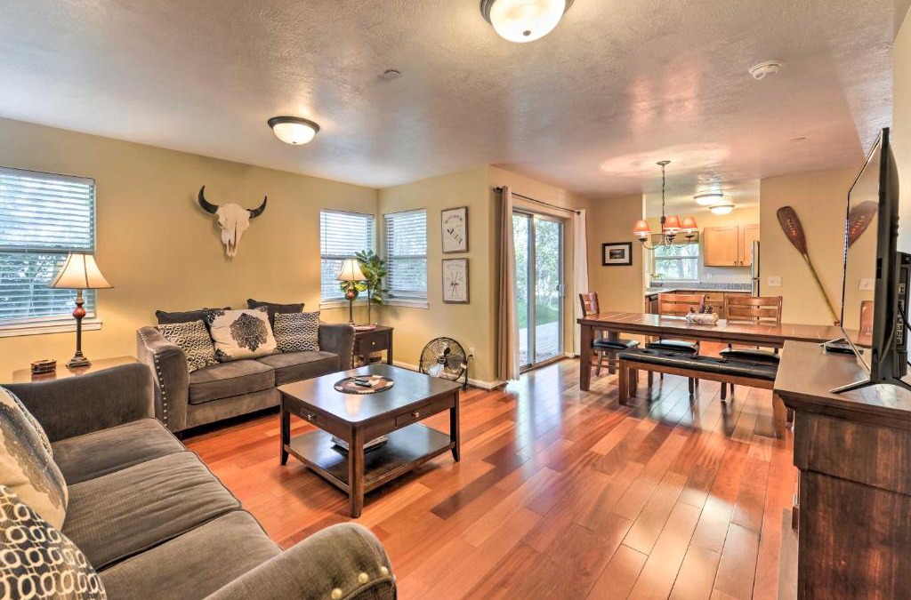 Sage Hen Apartment | Near Skiing and Hiking Inviting Retreat in Victor!