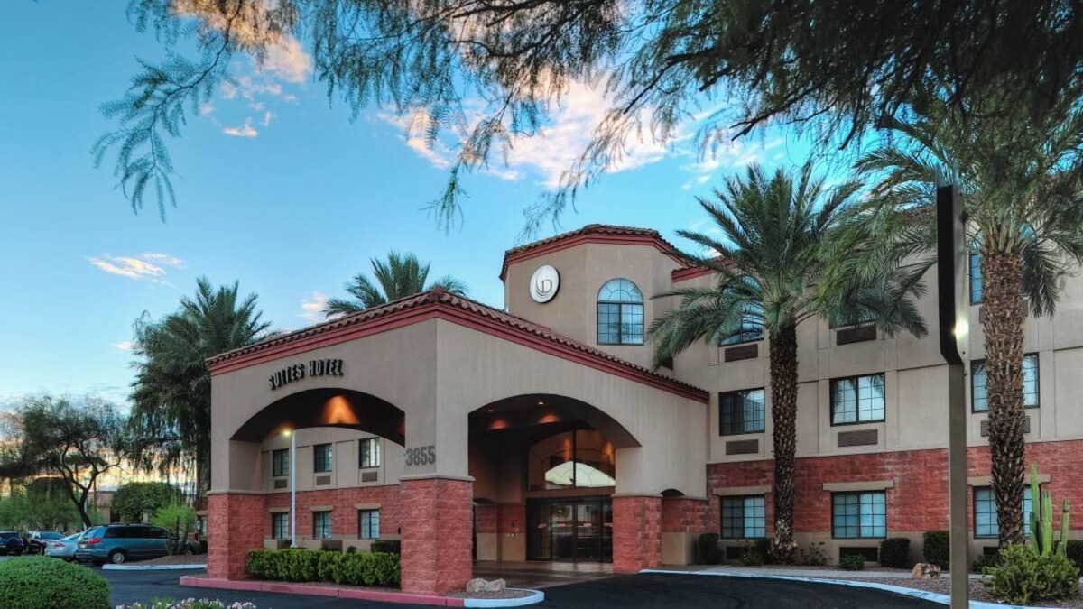 Palo Verde House | Near Southwest University of Visual Arts, 2 Spacious Units, Pool