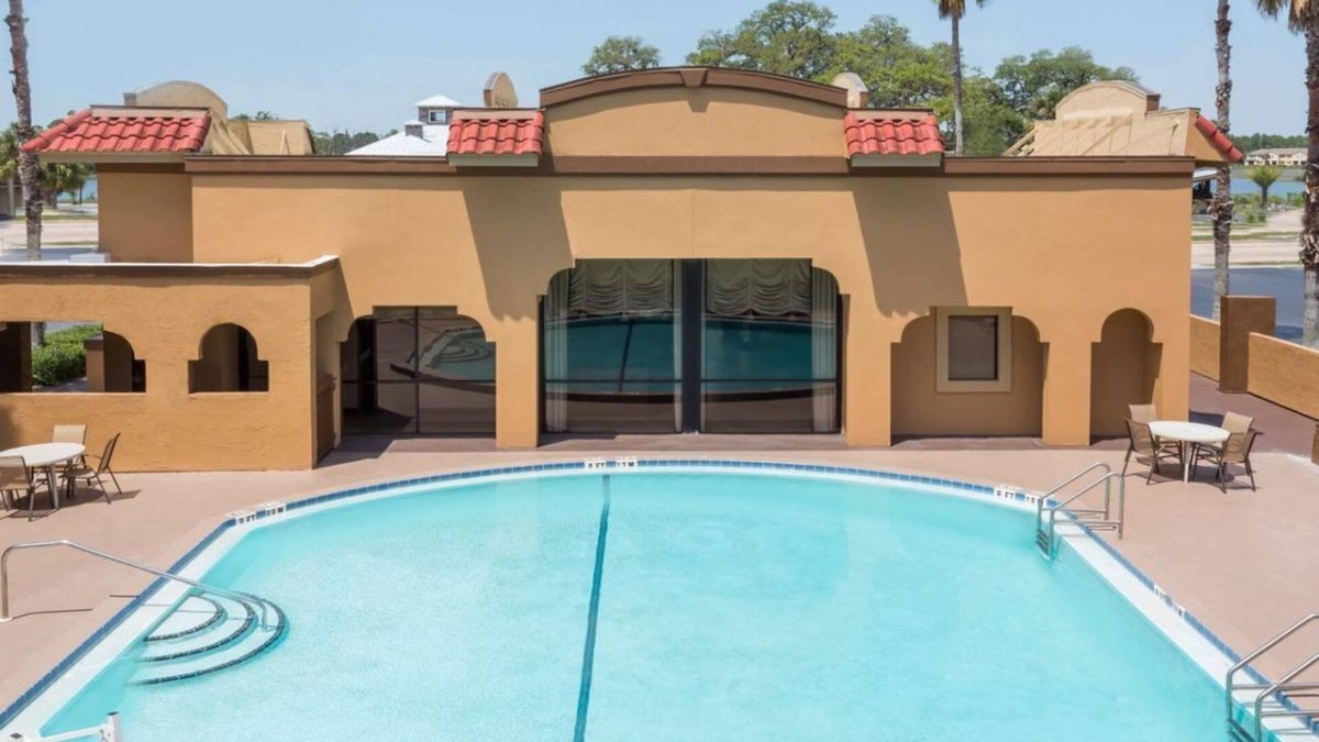 St. Augustine Hotel | Near St. Augustine Beach. Spacious Space with Pool Access, Free Parking