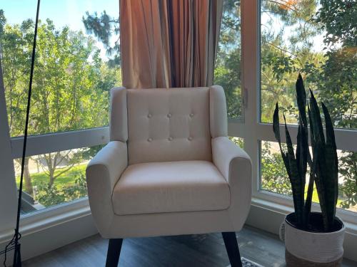 Palo Alto Apartment | Near Stanford Meta Gooogle 3BR 3BA Luxury Townhome Better Bigger than Five Star Hotel