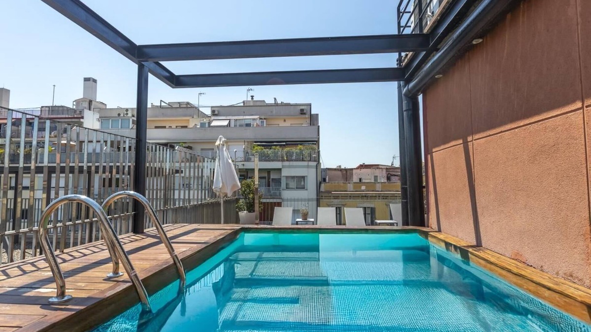 el Fort Pienc Apartment | Near the beach 3 bedrooms with pool and balcony - sleeps 8