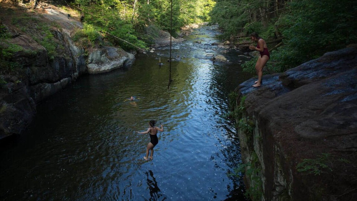 Wevertown House | Near The Black Hole, swim, SKI GORE nearby, Walking trail,Trout stream, Hiking,