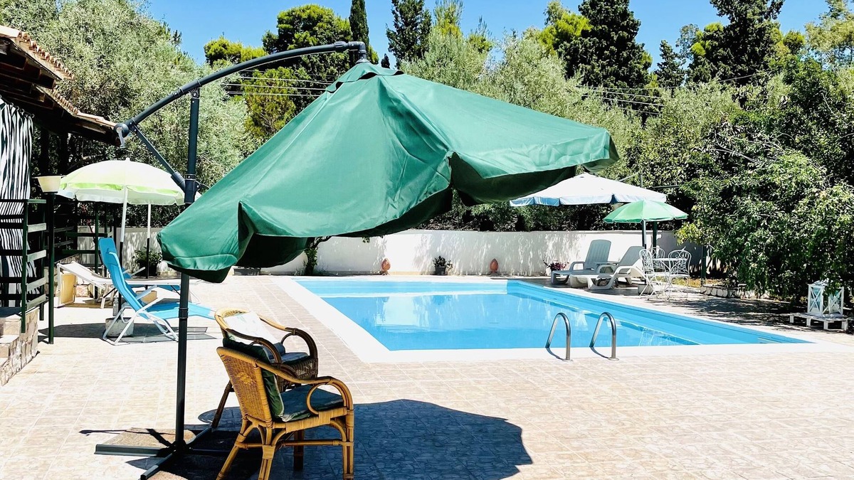 Mandra Capreria Villa | Near the sea, with panoramic views, swimming pool, and garden to feel at home when you are away from home.It is recomended to families with children.