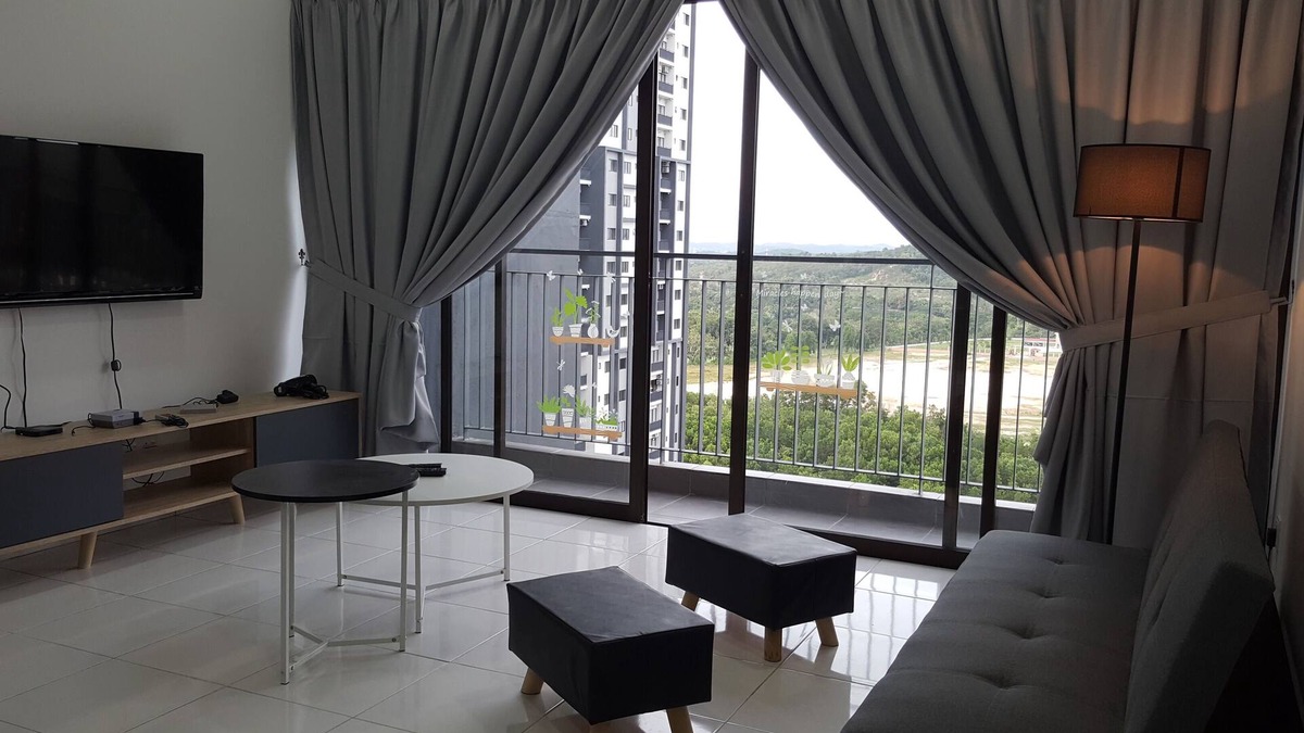 Nilai Condo | Nearest to KLIA airport (Only 15 minutes)/Mitsui Outlet/AEON Mall