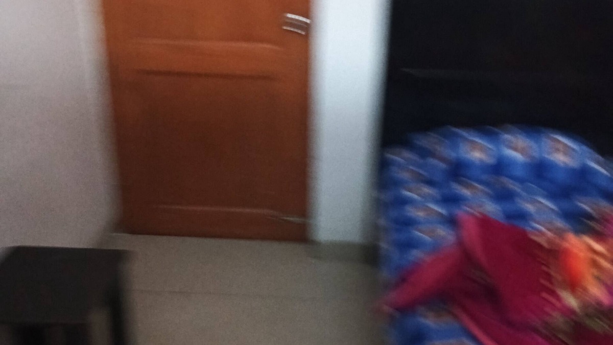 Zirakpur Apartment | Neat n cleans 3 rooms available for spend private time with your partner.