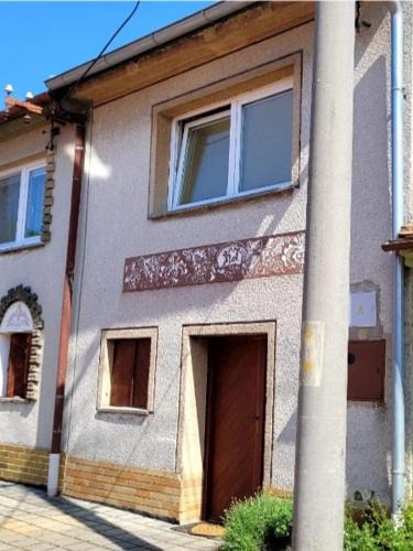 Prusanky House | Nechory,sklep u Klárky