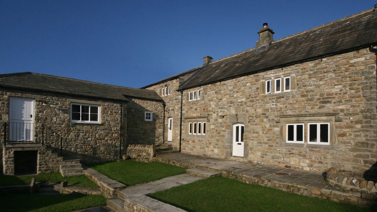 Fremington House | NEDDY HOUSE, pet friendly, character holiday cottage in Reeth