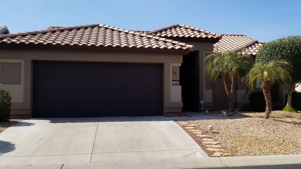 Pebblecreek House | NEED A PLACE TO STAY WHILE BUILDING YOUR NEW HOME?