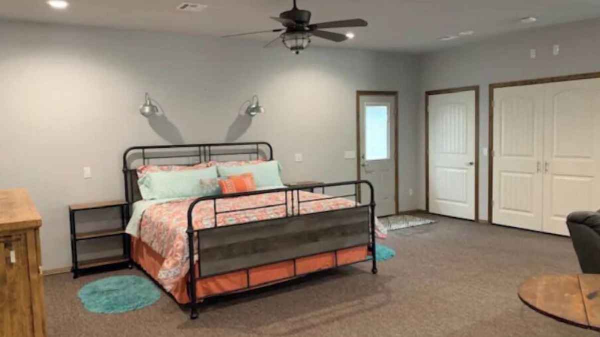 Joplin Apartment | Neely's Bungalow