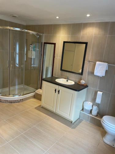 Kingscourt Apartment | Nell & J s