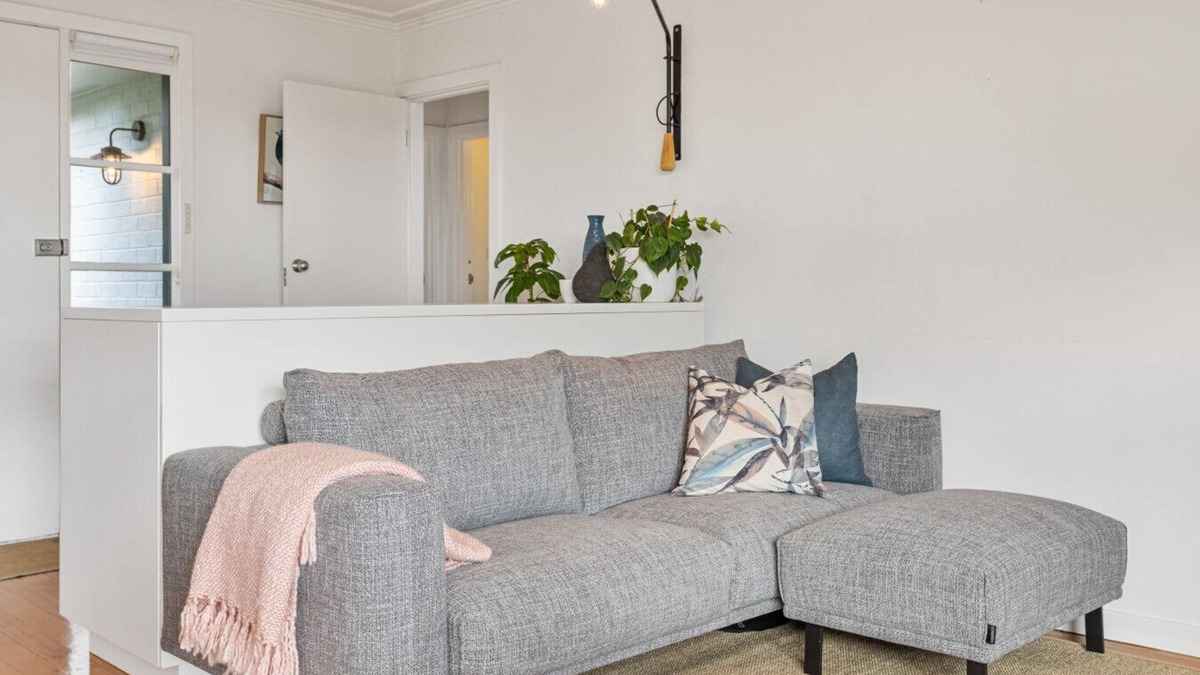 Newstead Apartment | Nellie`s Nest - A Stylish Retreat in Leafy Newstead