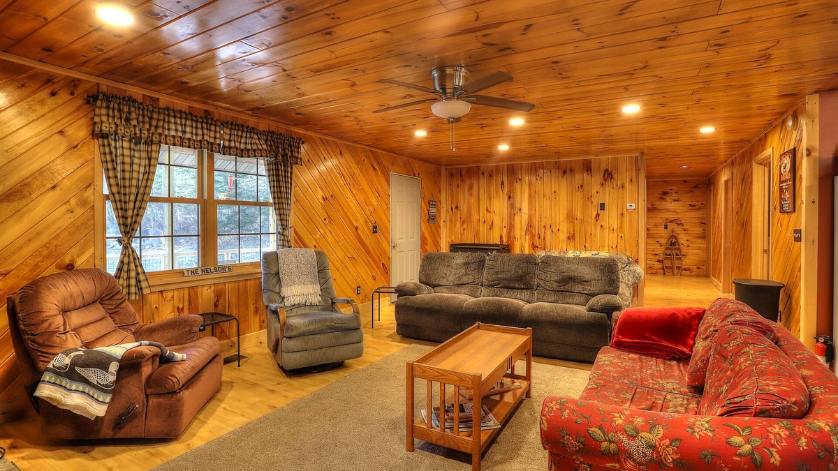 Rangeley Plantation House | Nelson Estate - ATV and snowmobile access!