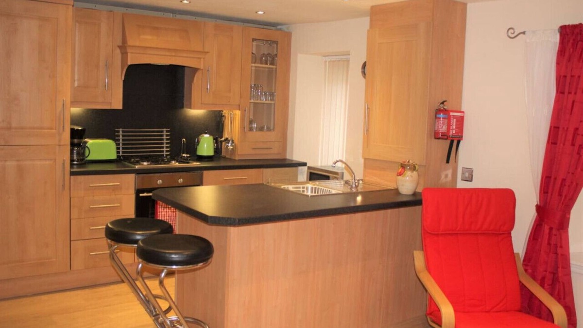 Largs Apartment | Nelson Seaside Apartment