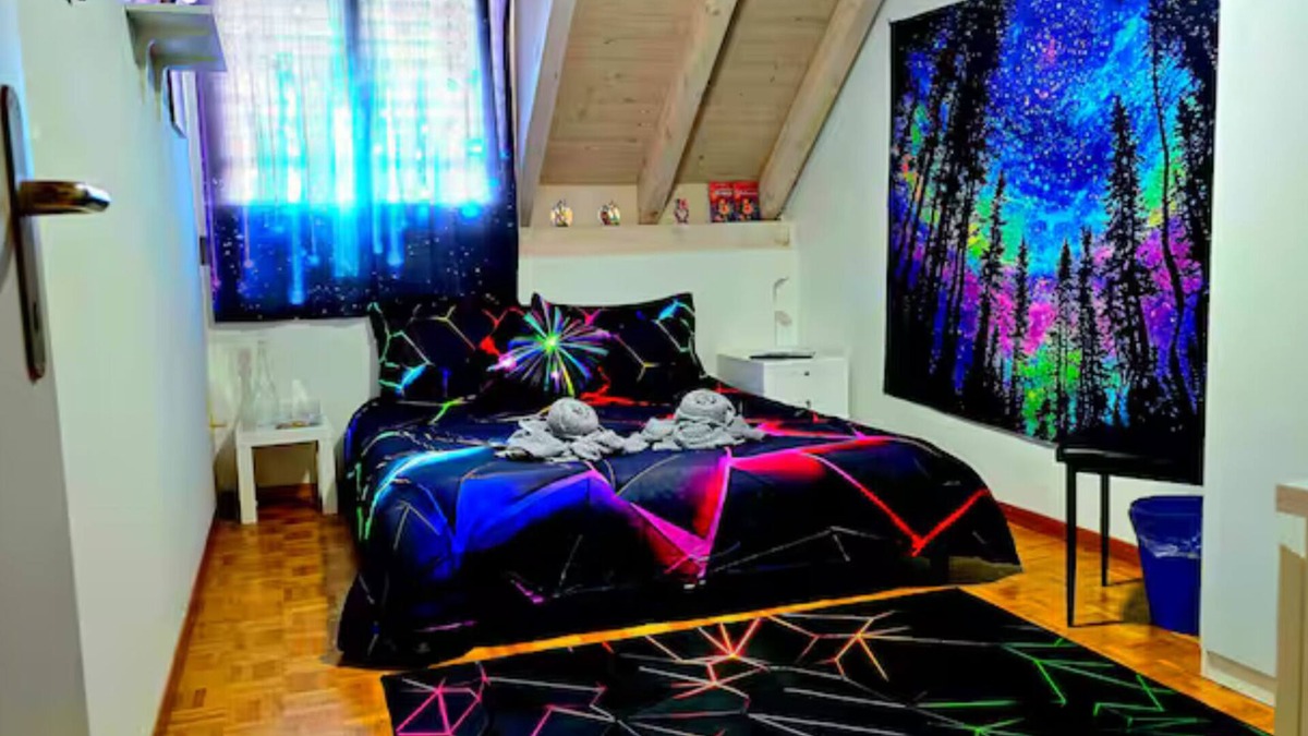 Bumpliz Bed & Breakfast | Neon Vibes - a 5km do centro de Bern