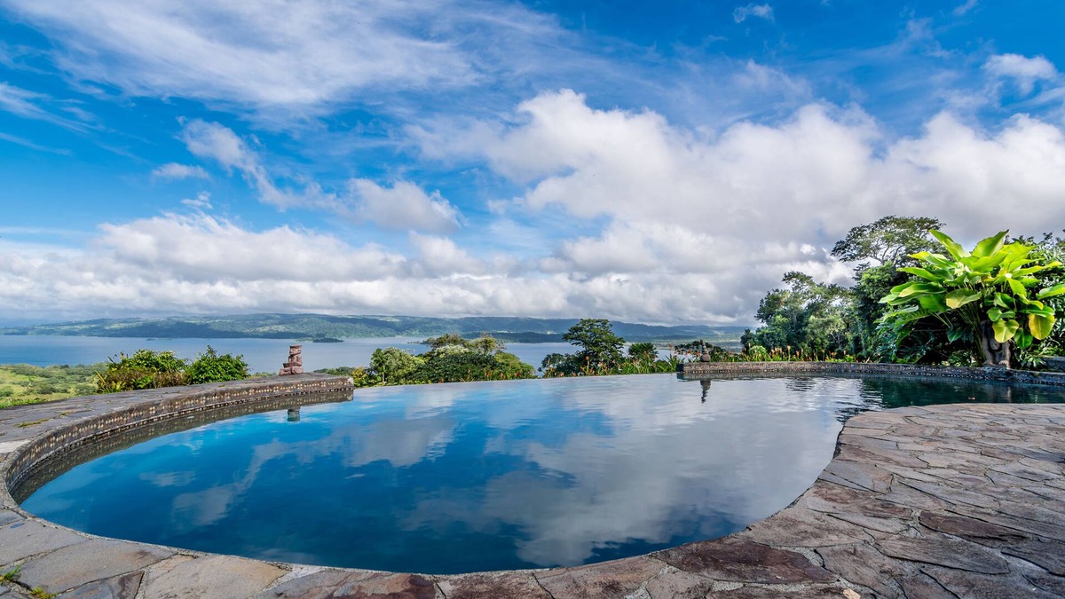 La Fortuna Bed & Breakfast | Nepenthe B&B