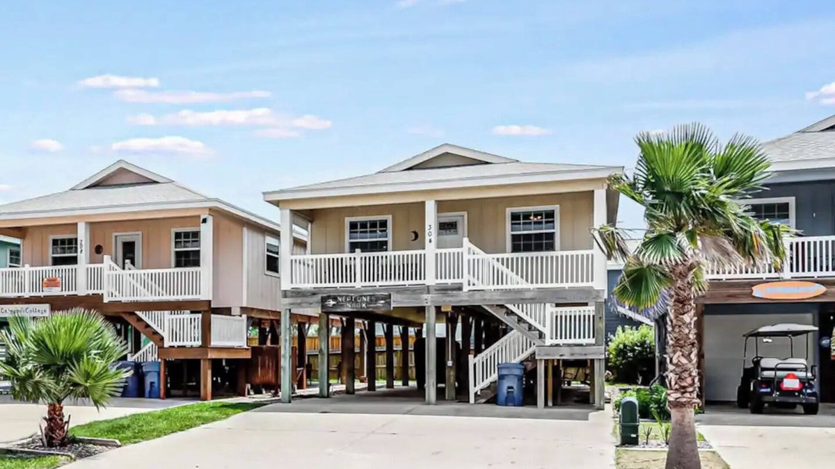 Shibui Sands House | Neptune's Nook! Beach house in Port Aransas, Texas