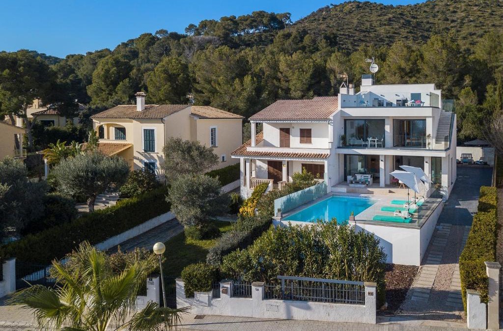 Alcanada Villa | Nereo - Heatable Pool & Sea View