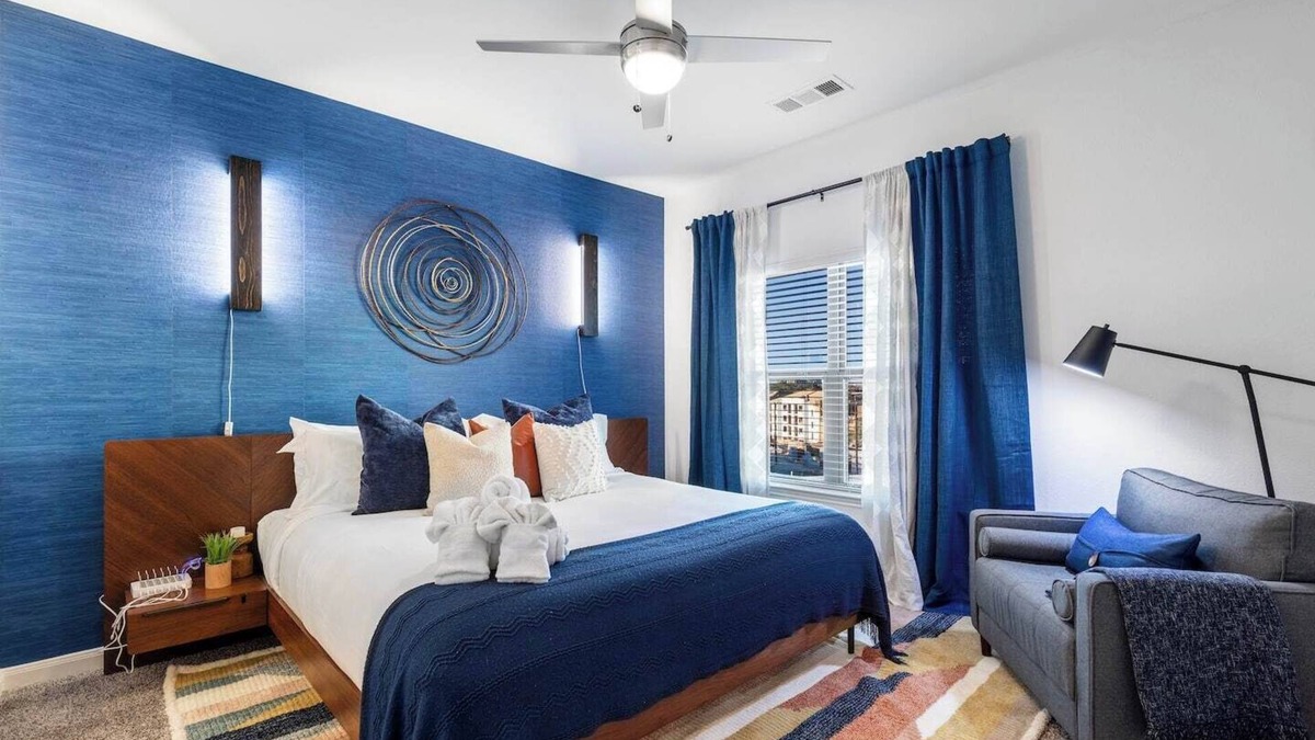 Medical Center District Apartment | Nestled at The Ambience, this modern, curated apartment offers upscale amenities & effortless access to San Antonio’s best attractions, dining, and entertainment. Explore the city’s vibrant culture or visit iconic landmarks: The Alamo & River Walk.