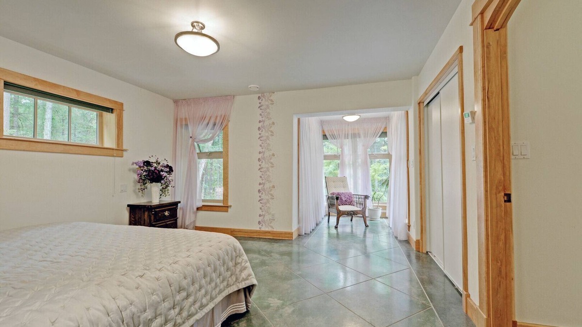 Highlands House | Nestled in Nature 30 Minutes from Downtown