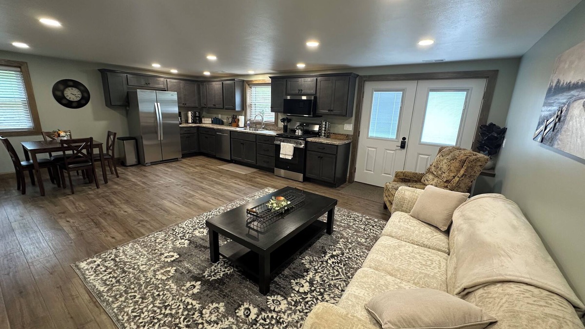 Mesopotamia Apartment | Nestled Inn Mespo Modern & Cozy Apartment