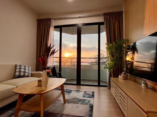 Tanjung Kling Apartment | Netflix-Seaview-SunsetView-PuteriBeach-Mutiara Beach Resort Melaka