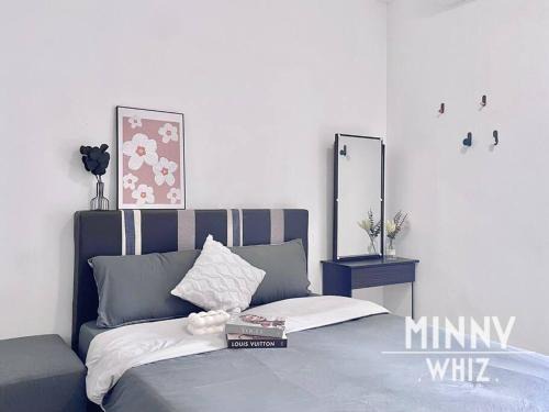 Kampung Bukit Dukong Apartment | Netizen near MRT Couple Balcony Suite #31