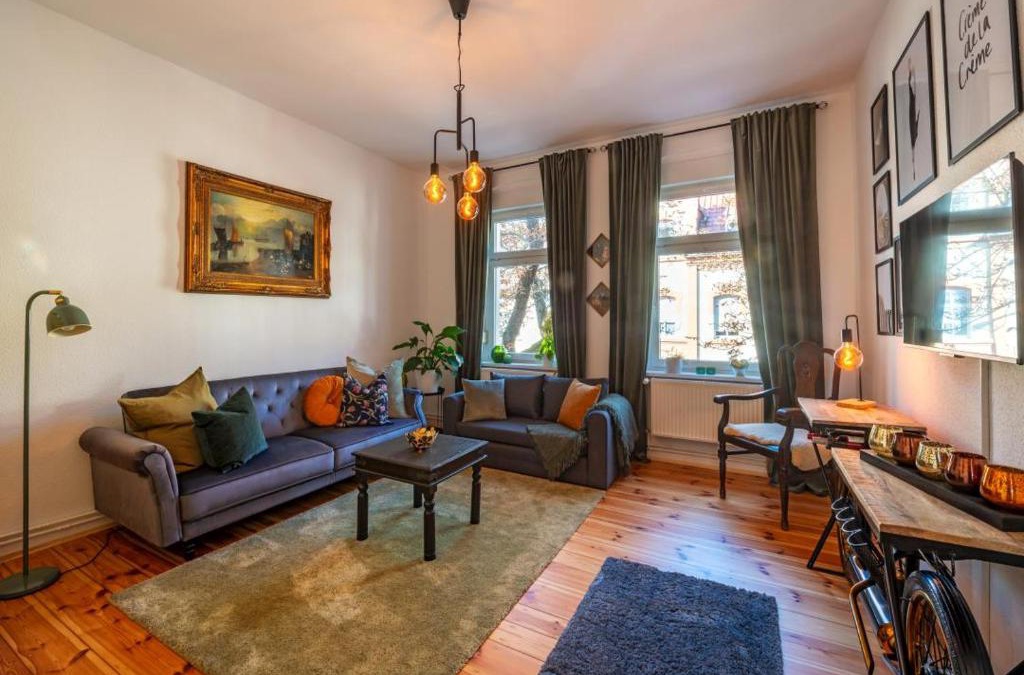 Finsterwalde Apartment | NEU! FeWo Annelieses Kemenate