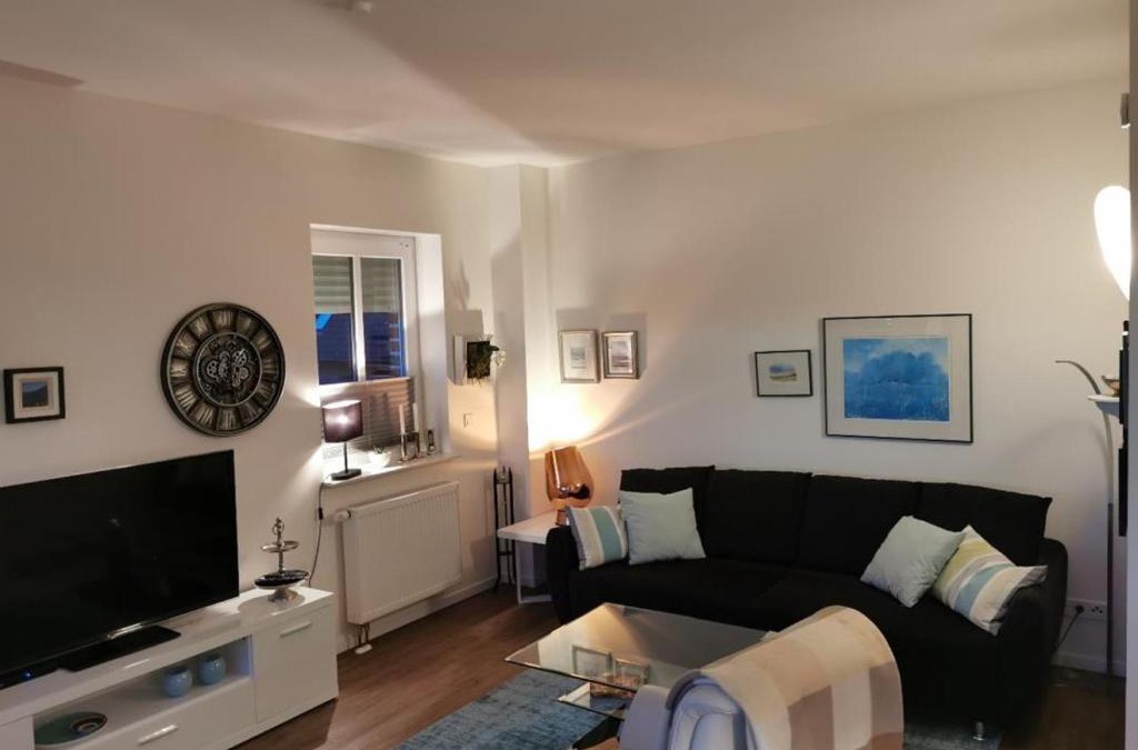 Hanstedt Apartment | NEU! Schicke und moderne FeWo Lindenalle OG